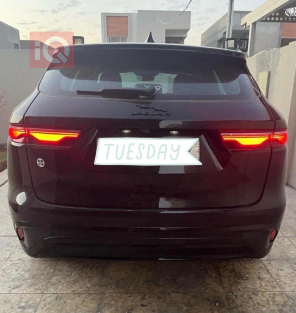 جاگوار F-Pace